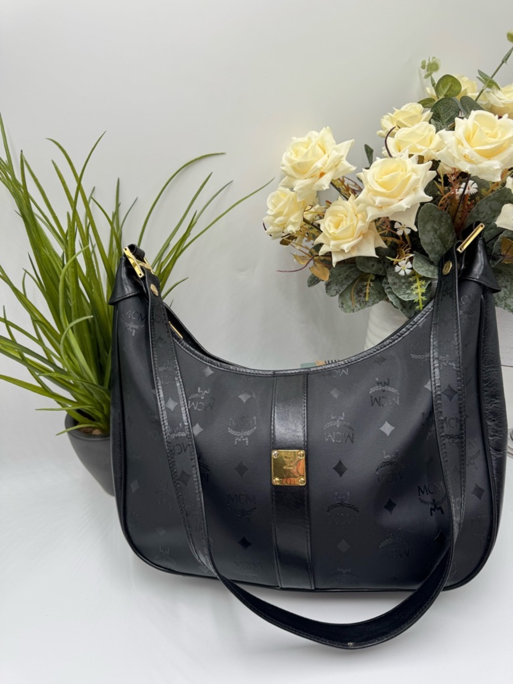 MCM Vintage Jacquard Monogram Hobo Bag - Black - COA